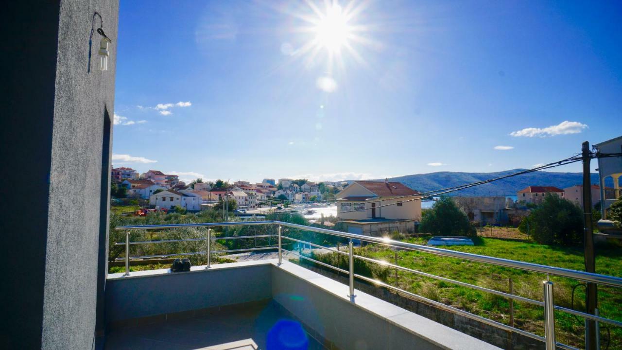 Casa Llena Apartment Seget Vranjica Exterior photo